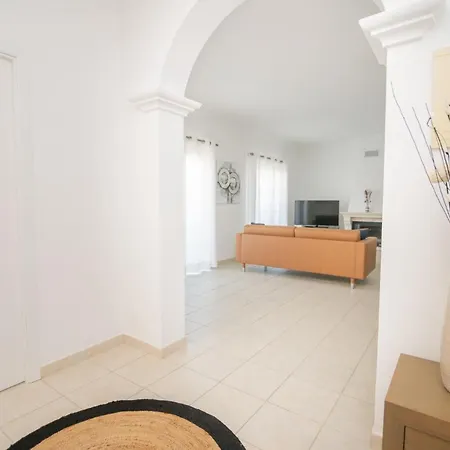 37 Vakantiehuis Budens